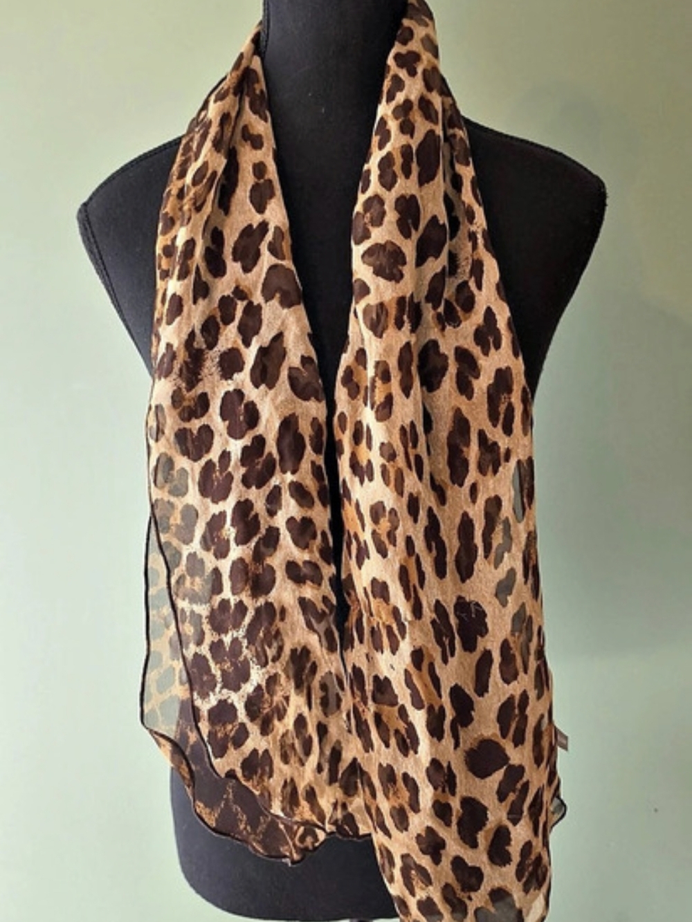 Ann Taylor Leopard Print Scarf in Brown & Black Like New